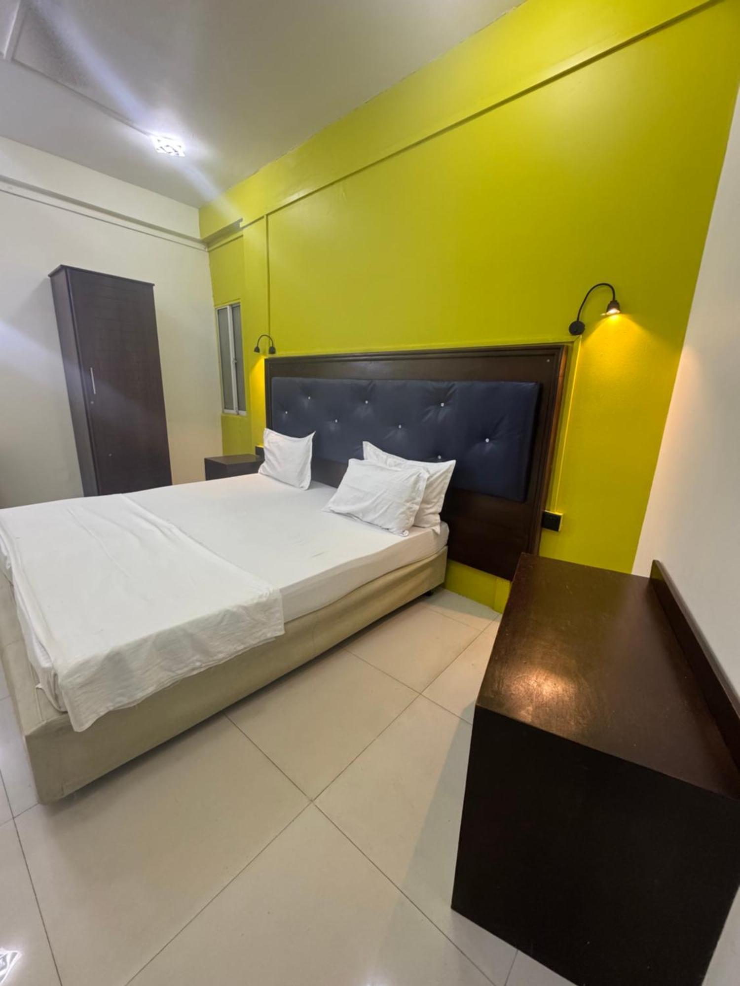 เมโทร ซิตี้ โฮเต็ล Bed & Breakfast โคลอมโบ ภายนอก รูปภาพ