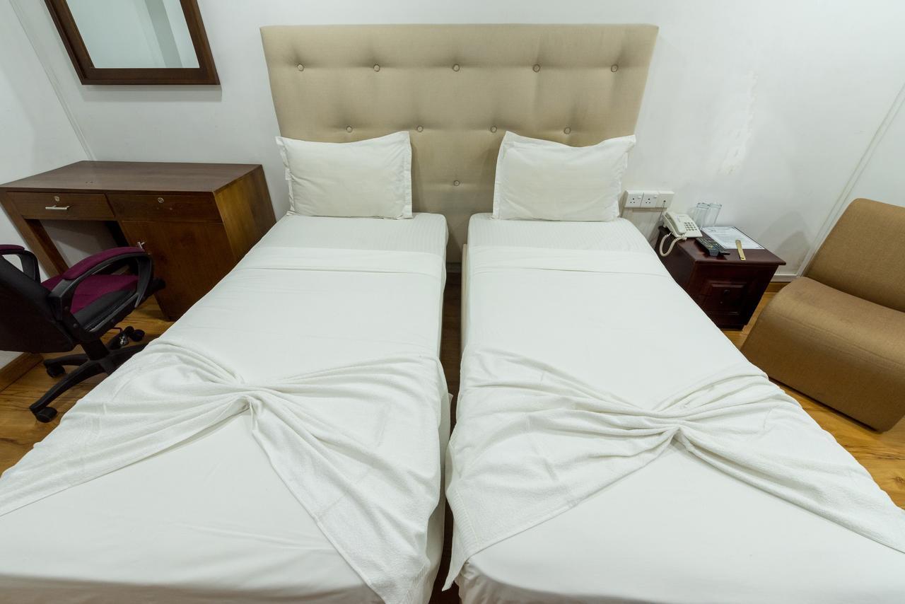 เมโทร ซิตี้ โฮเต็ล Bed & Breakfast โคลอมโบ ภายนอก รูปภาพ