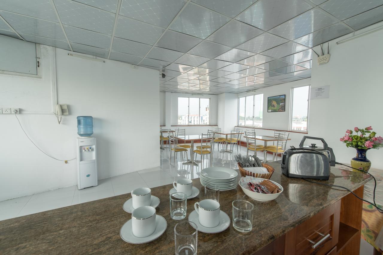 เมโทร ซิตี้ โฮเต็ล Bed & Breakfast โคลอมโบ ภายนอก รูปภาพ