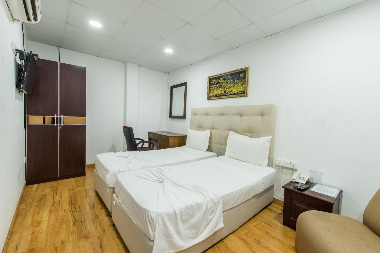 เมโทร ซิตี้ โฮเต็ล Bed & Breakfast โคลอมโบ ภายนอก รูปภาพ