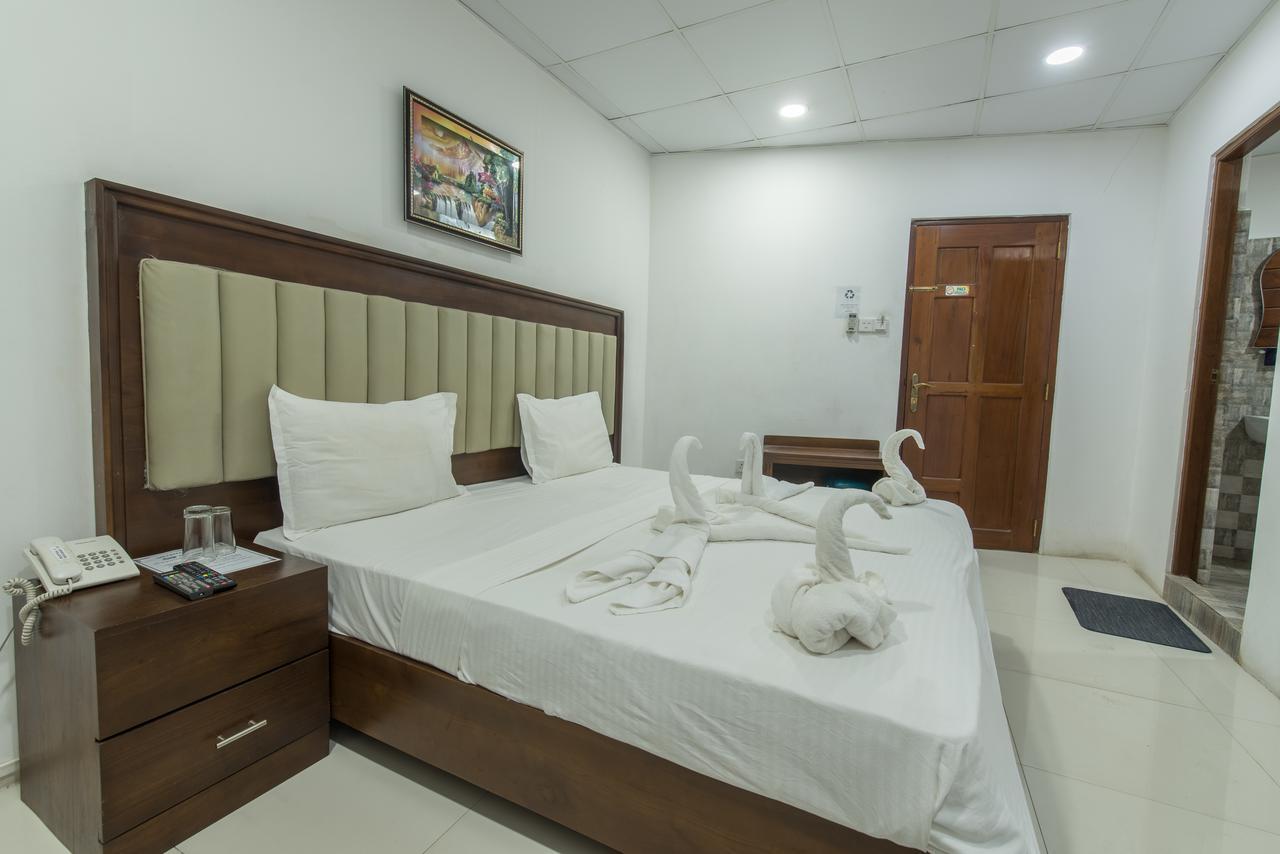 เมโทร ซิตี้ โฮเต็ล Bed & Breakfast โคลอมโบ ภายนอก รูปภาพ