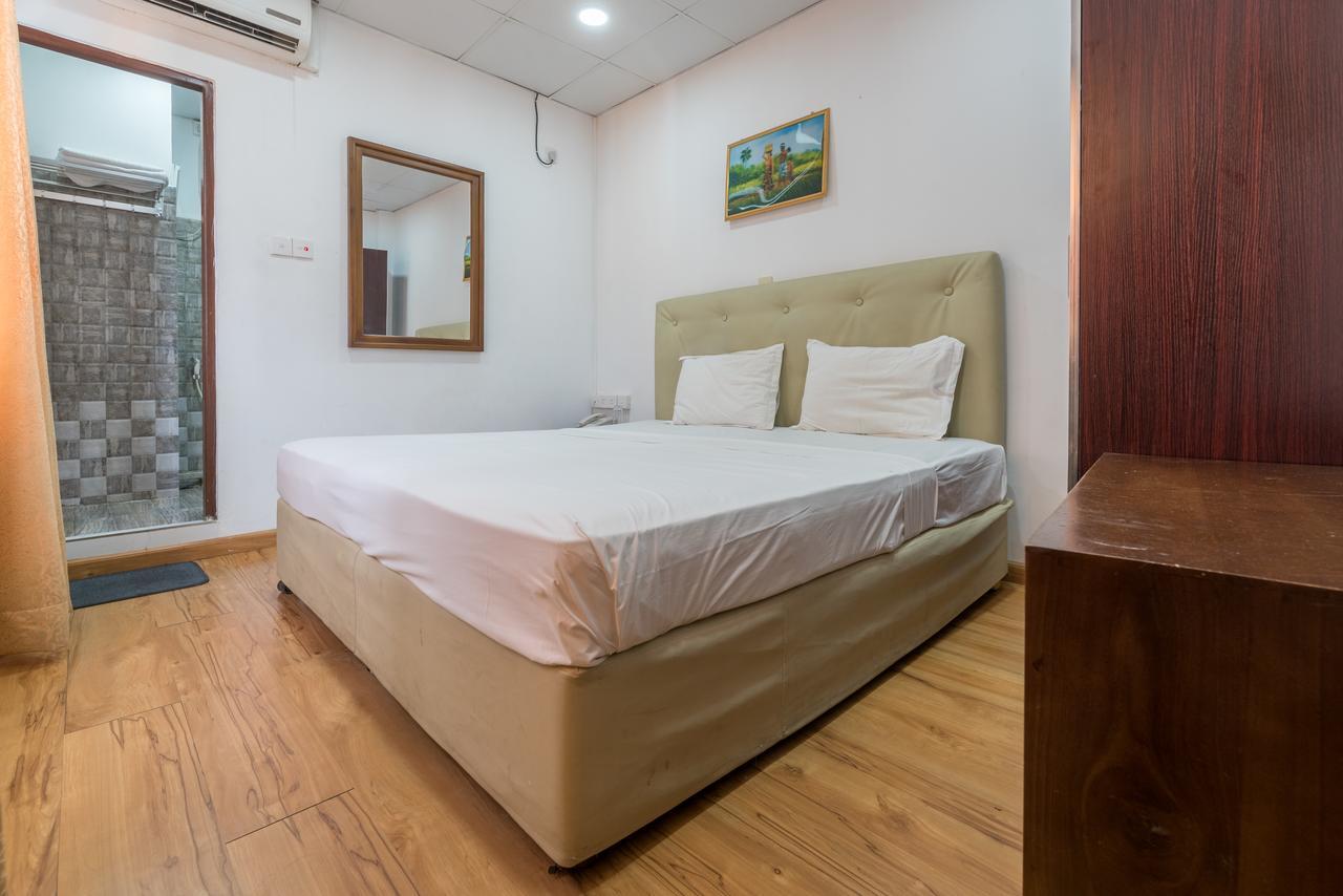 เมโทร ซิตี้ โฮเต็ล Bed & Breakfast โคลอมโบ ภายนอก รูปภาพ