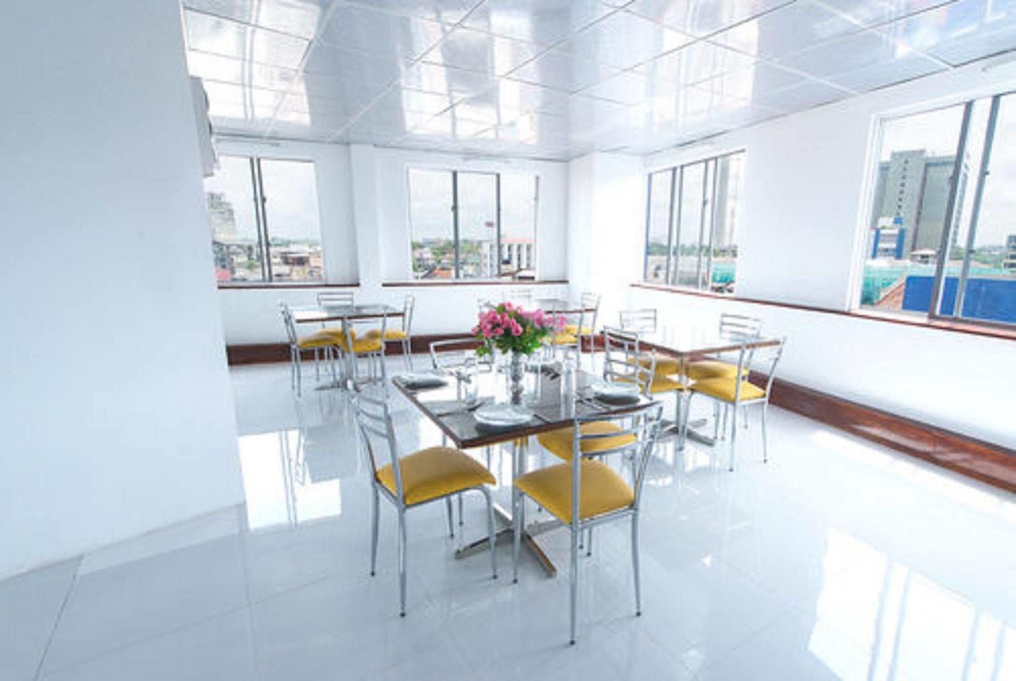 เมโทร ซิตี้ โฮเต็ล Bed & Breakfast โคลอมโบ ภายนอก รูปภาพ