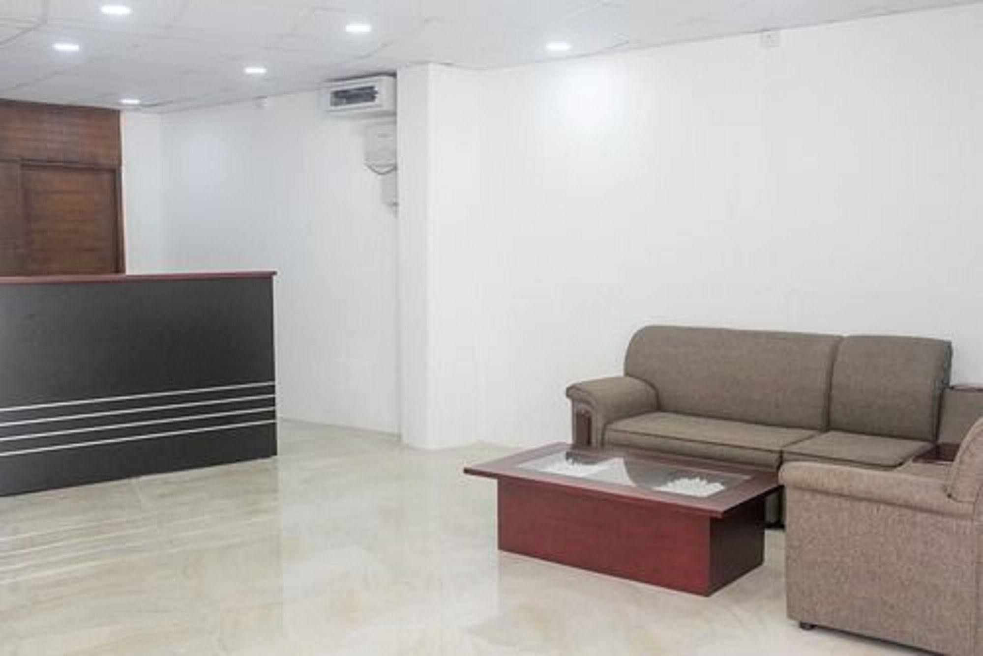 เมโทร ซิตี้ โฮเต็ล Bed & Breakfast โคลอมโบ ภายนอก รูปภาพ
